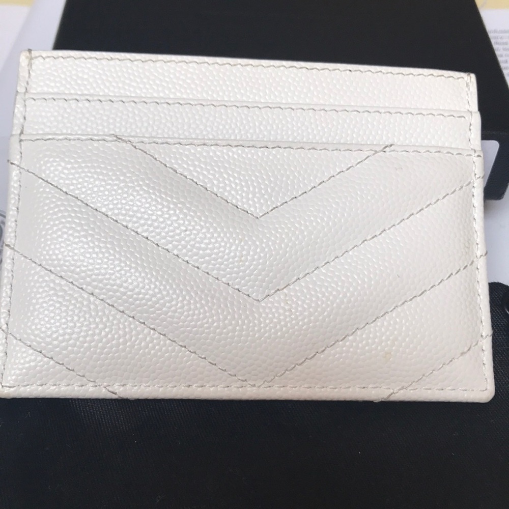 🎉SOLD🎉AUTHENTIC YSL LEATHER CARD CASE - Picture 3 of 7
